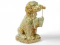 Gartenfigur kleiner Hund mit Schild Material: Keramik - handbemalt